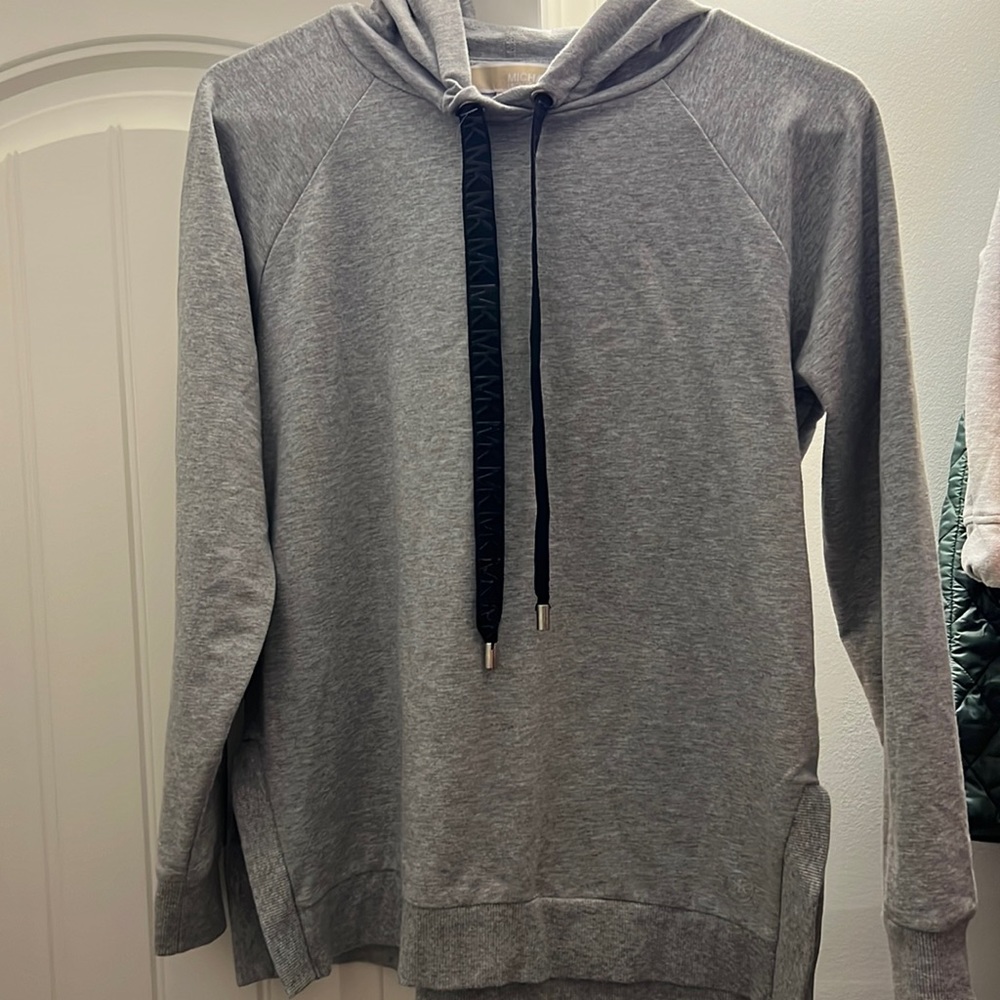 Women’s hoodie